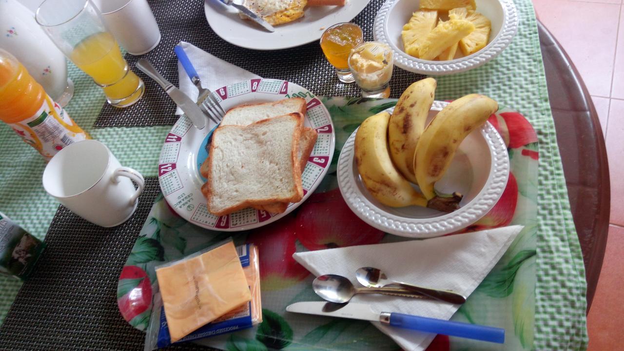 Sampathaa Residence 尼甘布 外观 照片